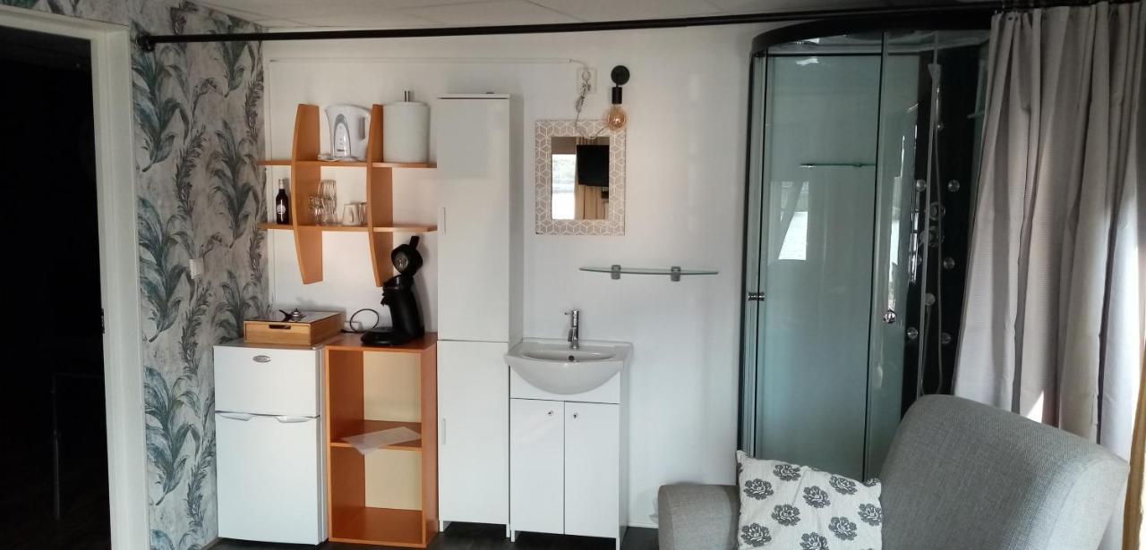 Earnewâld B&B Aan Het Water المظهر الخارجي الصورة