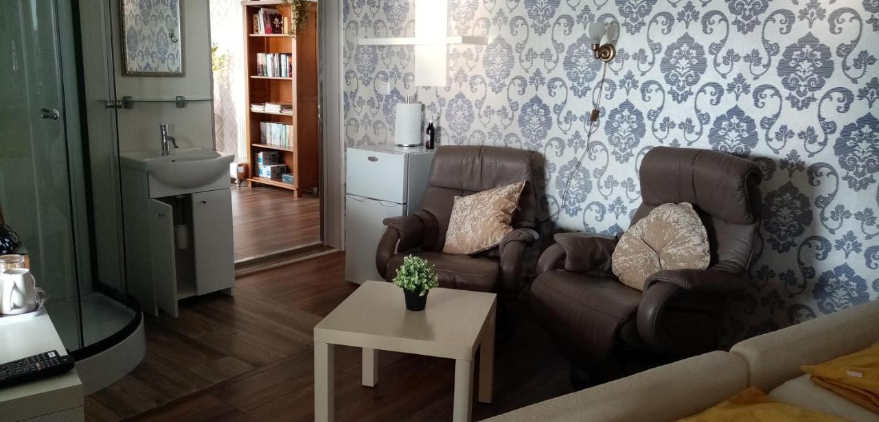 Earnewâld B&B Aan Het Water المظهر الخارجي الصورة