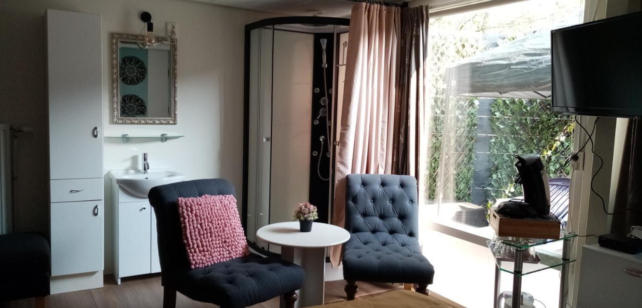 Earnewâld B&B Aan Het Water المظهر الخارجي الصورة