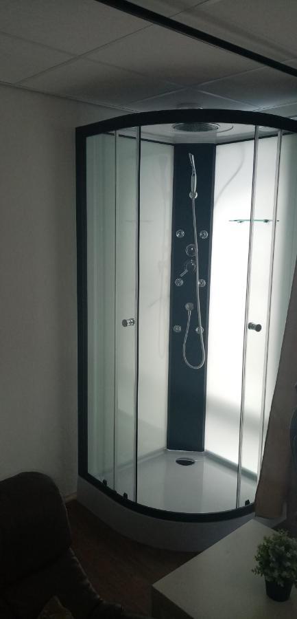 Earnewâld B&B Aan Het Water المظهر الخارجي الصورة